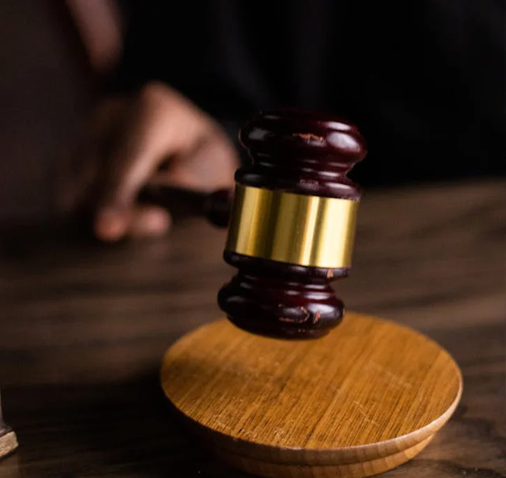 west palm beach criminal defense lawyer consultation img 1